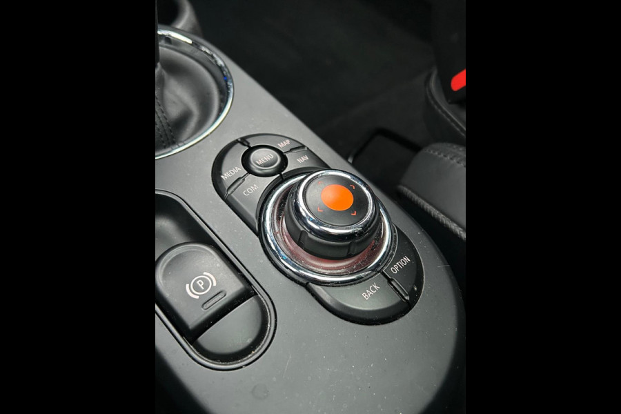 MINI Mini Electric Yours 33 kWh Leder HarmanKardon Panodak