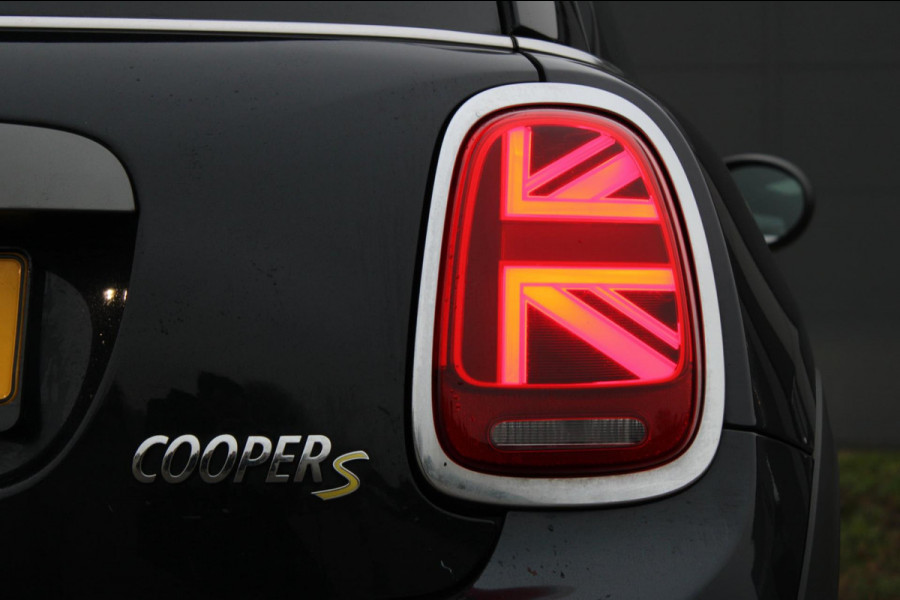 MINI Mini Electric Yours 33 kWh Leder HarmanKardon Panodak