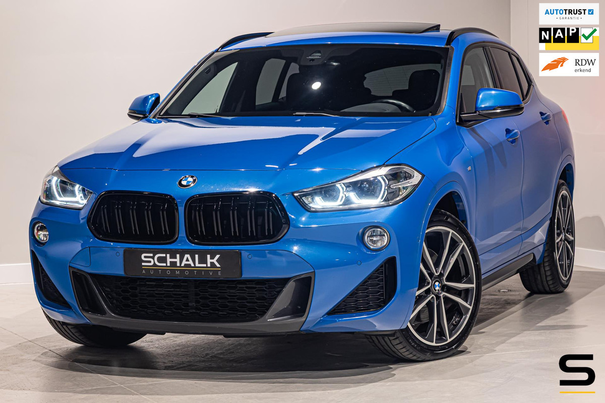 BMW X2 SDrive20i High Executive|NAP|Pano|HUD|H&K|Trekhaak|HUD