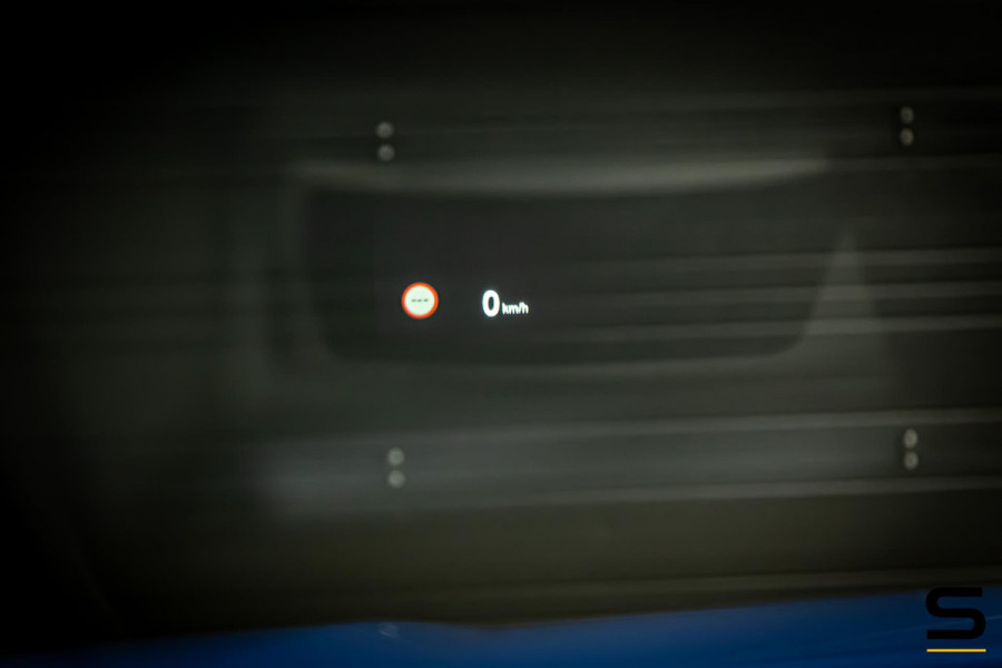 BMW X2 SDrive20i High Executive|NAP|Pano|HUD|H&K|Trekhaak|HUD