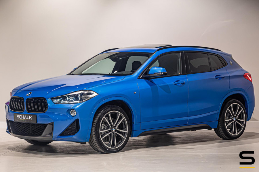 BMW X2 SDrive20i High Executive|NAP|Pano|HUD|H&K|Trekhaak|HUD