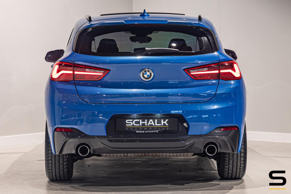 BMW X2 SDrive20i High Executive|NAP|Pano|HUD|H&K|Trekhaak|HUD