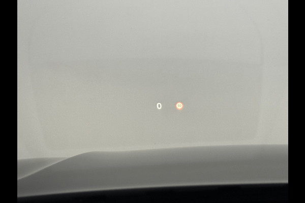 Volvo XC60 2.0 T6 Plug-in hybrid AWD Ultra Black Edition | Pano | Luchtvering | 21' inch | Harman/Kardon | BTW