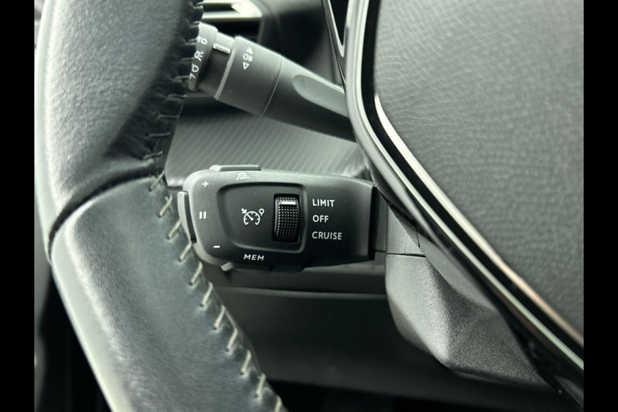 Peugeot e-208 EV Allure 50 kWh Panoramadak Airco ECC Adaptive Cruise Control Full LED Carplay Navi Parkeersensoren + Camera Achter DAB+