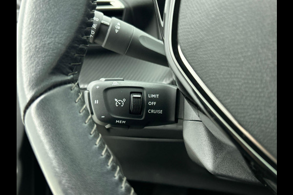 Peugeot e-208 EV Allure 50 kWh Panoramadak Airco ECC Adaptive Cruise Control Full LED Carplay Navi Parkeersensoren + Camera Achter DAB+