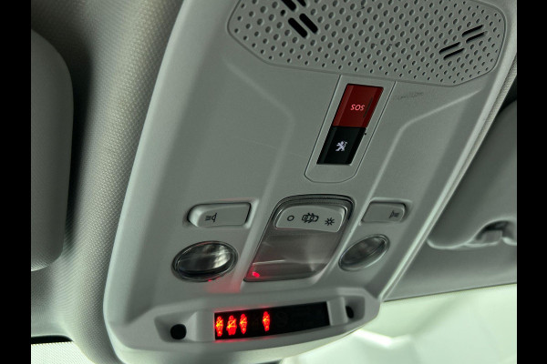 Peugeot e-208 EV Allure 50 kWh Panoramadak Airco ECC Adaptive Cruise Control Full LED Carplay Navi Parkeersensoren + Camera Achter DAB+