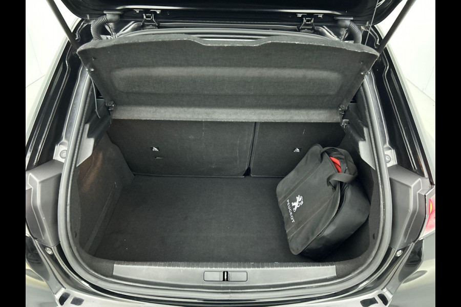 Peugeot e-208 EV Allure 50 kWh Panoramadak Airco ECC Adaptive Cruise Control Full LED Carplay Navi Parkeersensoren + Camera Achter DAB+