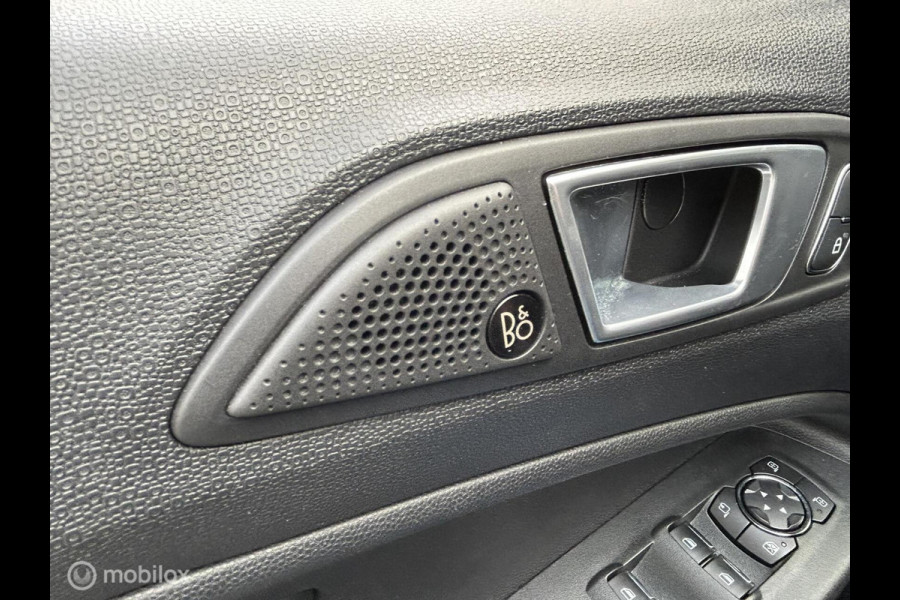 Ford EcoSport 1.0 EcoBoost ST-Line 125 PK Winter pack / 18" / FM nav / B&O / Camera / 61.168 KM