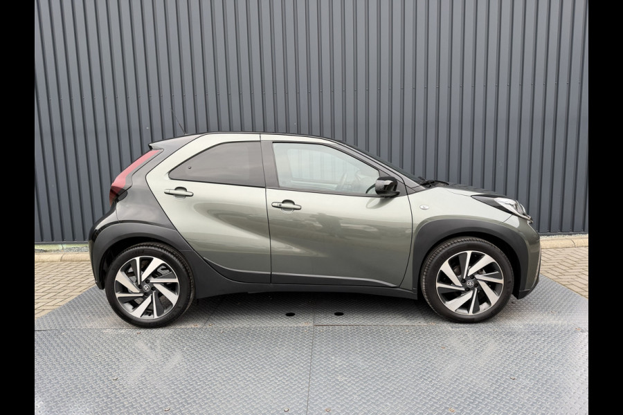 Toyota Aygo X 1.0 VVT-i S-CVT Premium | Nieuwstaat | 10 jaar GARANTIE | Rijklaar!!