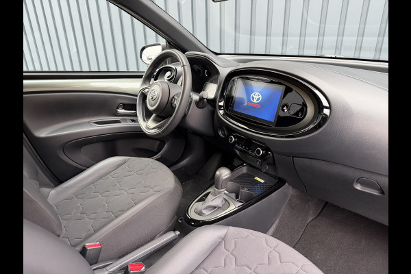 Toyota Aygo X 1.0 VVT-i S-CVT Premium | Nieuwstaat | 10 jaar GARANTIE | Rijklaar!!
