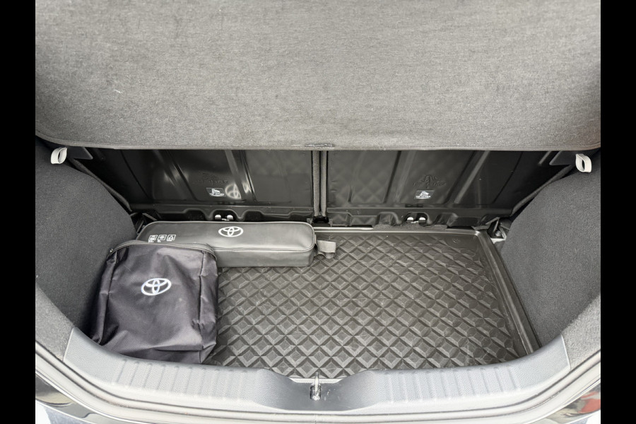 Toyota Aygo X 1.0 VVT-i S-CVT Premium | Nieuwstaat | 10 jaar GARANTIE | Rijklaar!!