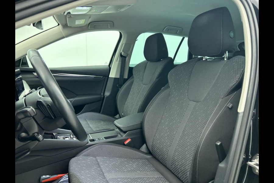 Škoda Octavia Combi 1.0 e-TSI DSG Business Edition Plus | Climate Control | Navigatie | Apple Carplay/Android Auto | Trekhaak | Virtual Cockpit | PDC VA | Camera | Adaptive Cruise Control