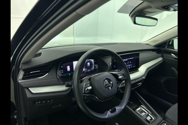 Škoda Octavia Combi 1.0 e-TSI DSG Business Edition Plus | Climate Control | Navigatie | Apple Carplay/Android Auto | Trekhaak | Virtual Cockpit | PDC VA | Camera | Adaptive Cruise Control