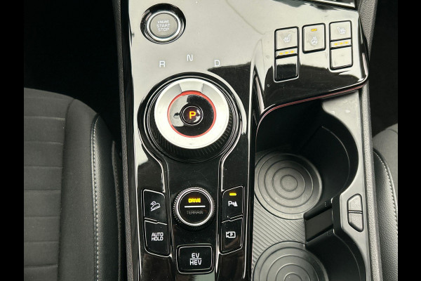 Kia Sportage 1.6 T-GDi Plug-in Hybrid AWD DynamicPlusLine Pano/dak Carplay Adaptive-cruise Camera Leder