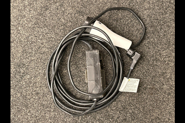 Kia Sportage 1.6 T-GDi Plug-in Hybrid AWD DynamicPlusLine Pano/dak Carplay Adaptive-cruise Camera Leder