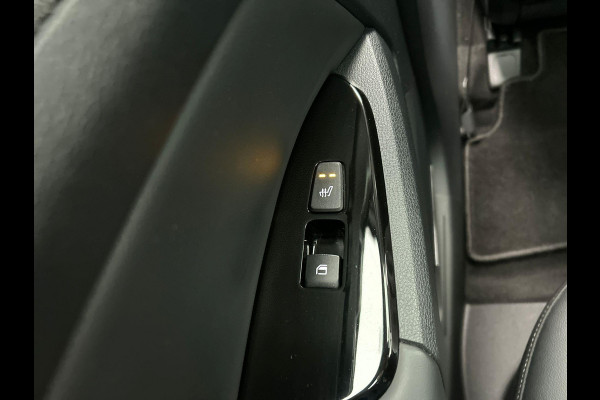 Kia Sportage 1.6 T-GDi Plug-in Hybrid AWD DynamicPlusLine Pano/dak Carplay Adaptive-cruise Camera Leder