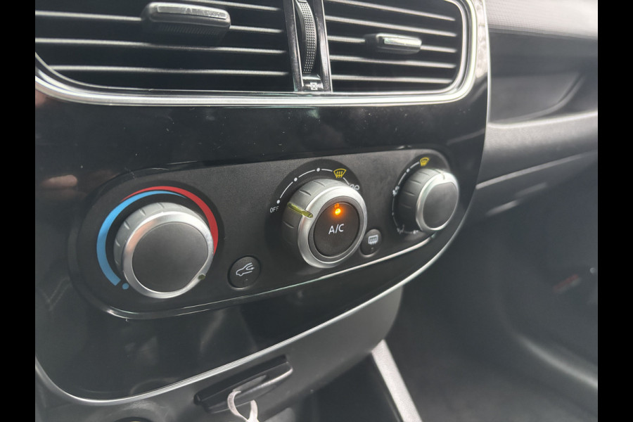 Renault Clio 0.9 TCe Limited | Navi | Cruise | Sensoren Achter | Bluetooth