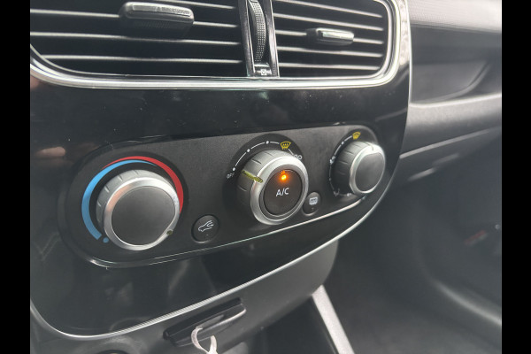 Renault Clio 0.9 TCe Limited | Navi | Cruise | Sensoren Achter | Bluetooth