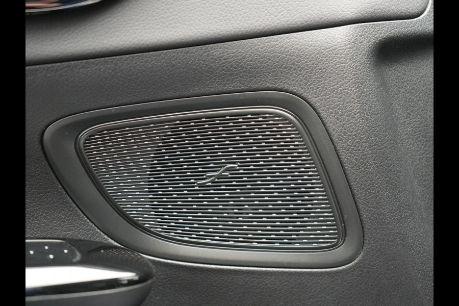 Mercedes-Benz C-Klasse Estate 300 e Plug In Hybrid 320pk NIEUW MODEL | PHEV | Adaptive Cruise | Camera | Stoelverwarming | Apple Carplay | DAB | LED |  Navi Full Map | Virtual |