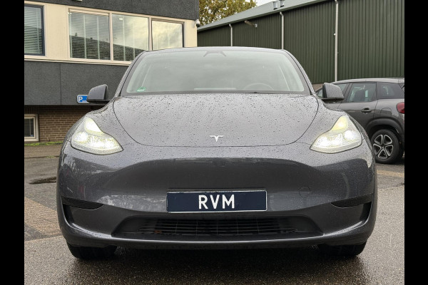 Tesla Model Y RWD 58 kWh AFNEEMBARE TREKHAAK| STOEL/ STUURVERW| AUTOPILOT| RIJKLAARPRIJS INCL. TESLA GARANTIE t/m 03-2027/80.000km accu en aandrijflijn t/m 03-2031/160.000km