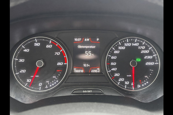 Seat Ateca 1.5 TSI Business Intense | Automaat | Trekhaak | Stoel Verwarming | Apple Carplay