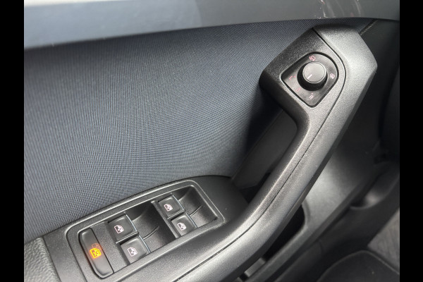 Seat Ateca 1.5 TSI Business Intense | Automaat | Trekhaak | Stoel Verwarming | Apple Carplay