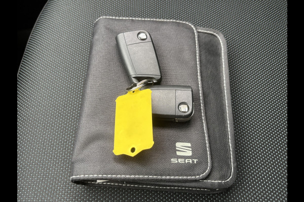 Seat Ateca 1.5 TSI Business Intense | Automaat | Trekhaak | Stoel Verwarming | Apple Carplay