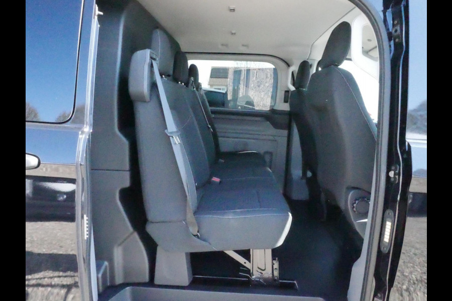 Ford Transit Custom 2.0TDCI 150PK, L2H1, Dubbel Cabine, Airco, Nieuw direct uit voorraad leverbaar, Met 5 jaar Ford garantie/ max 200.000 KM