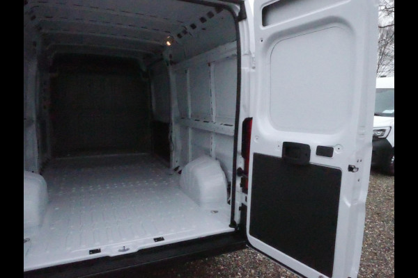 Opel Movano 2.2D 140PK, L3H2, Airco, camera, NIEUW, BPM-vrij Nieuwste model