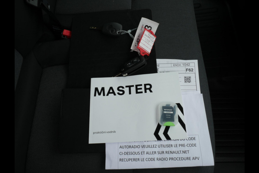 Renault Master 2.0 dCi 140PK L2H2 Airco NIEUW BPM vrij, Betimmerd