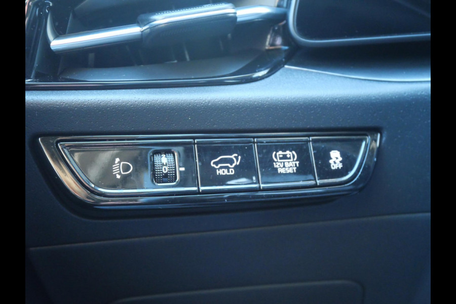 Kia Niro 1.6 GDi Hybrid ExecutiveLine | Cruise | Clima | Camera | Navi | Stoelverwarming-ventilatie | Keyless |