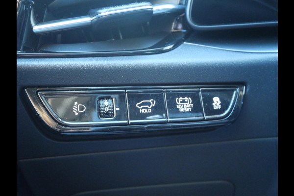 Kia Niro 1.6 GDi Hybrid ExecutiveLine | Cruise | Clima | Camera | Navi | Stoelverwarming-ventilatie | Keyless |