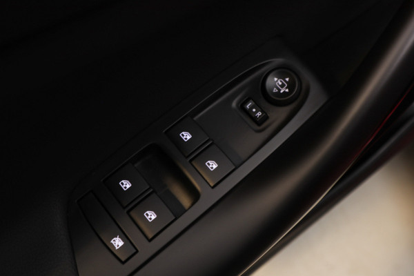 Opel Astra 1.2 T Navi Leder Climate C. Carplay PDC LM velgen Bluetooth Cruise control Sportstoelen