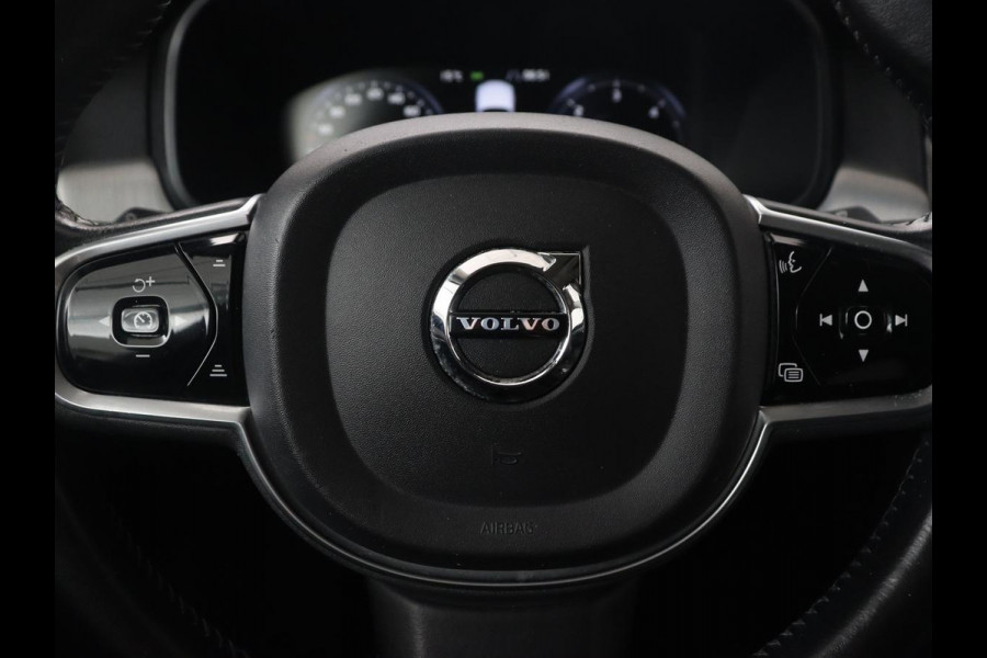 Volvo V90 2.0 D3 Momentum | Leder | Trekhaak | Stoelverwarming | Adaptive cruise | Carplay | Navigatie | Digital Cockpit | Full LED | Parkeerhulp | Climate control
