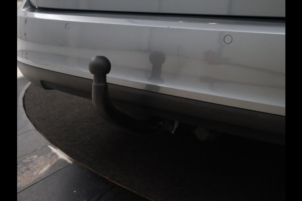 Volvo V90 2.0 D3 Momentum | Leder | Trekhaak | Stoelverwarming | Adaptive cruise | Carplay | Navigatie | Digital Cockpit | Full LED | Parkeerhulp | Climate control