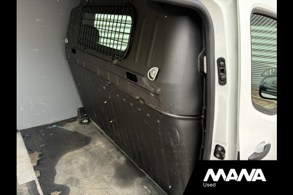 Peugeot Partner 1.5 BlueHDI 130PK L1H1 Automaat Premium Carplay Trekhaak Cruise Sensoren