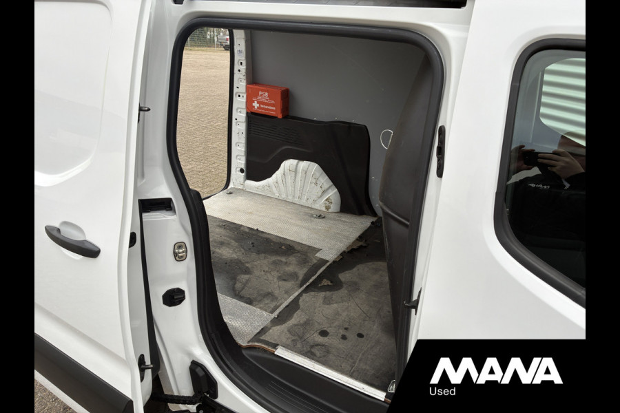 Peugeot Partner 1.5 BlueHDI 130PK L1H1 Automaat Premium Carplay Trekhaak Cruise Sensoren