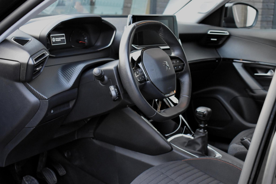 Peugeot 2008 1.2 PureTech Active | Trekhaak | Carplay | Stoelverw. | Incl. garantie
