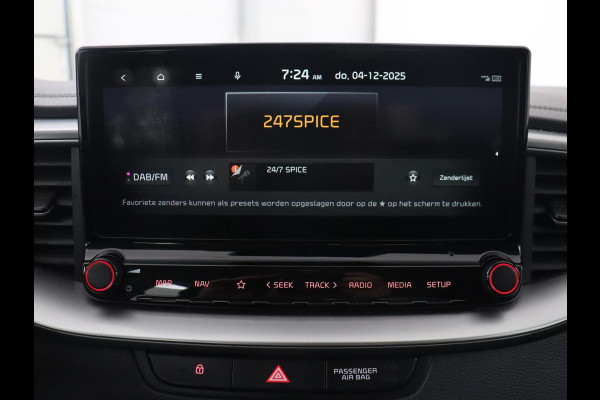 Kia Ceed 1.4 T-GDi DynamicLine | Automaat | Carplay | Camera | Navigatie | Parkeerhulp | Climate control | Bluetooth | Cruise control