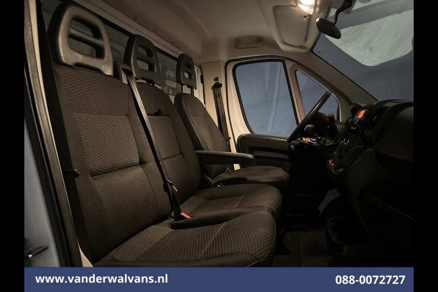 Peugeot Boxer 2.2 BlueHDi 141pk Bakwagen Laadklep Euro6 Airco | 985kg laadvermogen | Cruisecontrol Bijrijdersbank