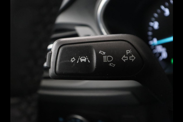 Ford Focus 1.0 EcoBoost Titanium | Automaat | Carplay | Navigatie | Keyless | Climate control | Parkeerhulp | Cruise control | Bluetooth