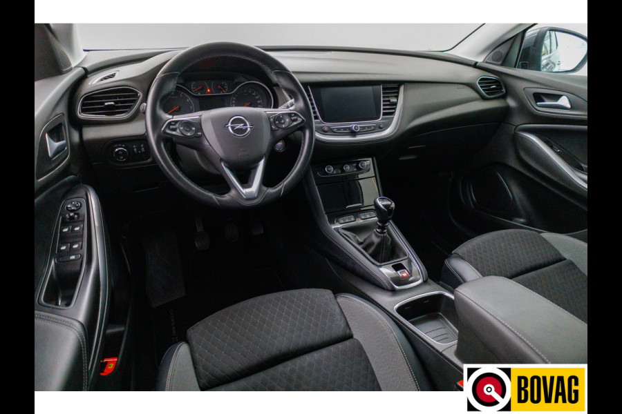 Opel Grandland X 1.2 Turbo Innovation 131 PK | Elec. achterklep | On-star | Cruise | Dodehoek detectie | Confortstoelen | Parkeerhulp, Regensensor, Apple Carplay, Android auto, Navigatie