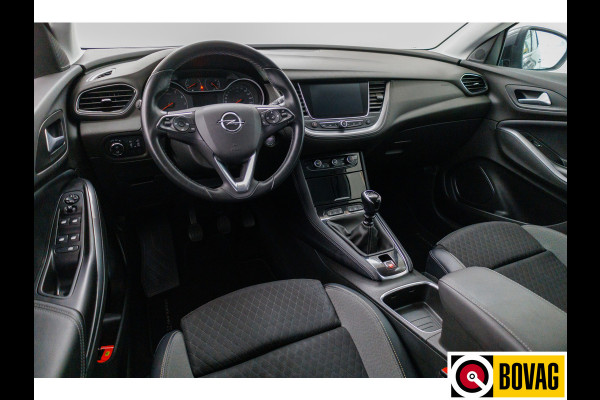 Opel Grandland X 1.2 Turbo Innovation 131 PK | Elec. achterklep | On-star | Cruise | Dodehoek detectie | Confortstoelen | Parkeerhulp, Regensensor, Apple Carplay, Android auto, Navigatie