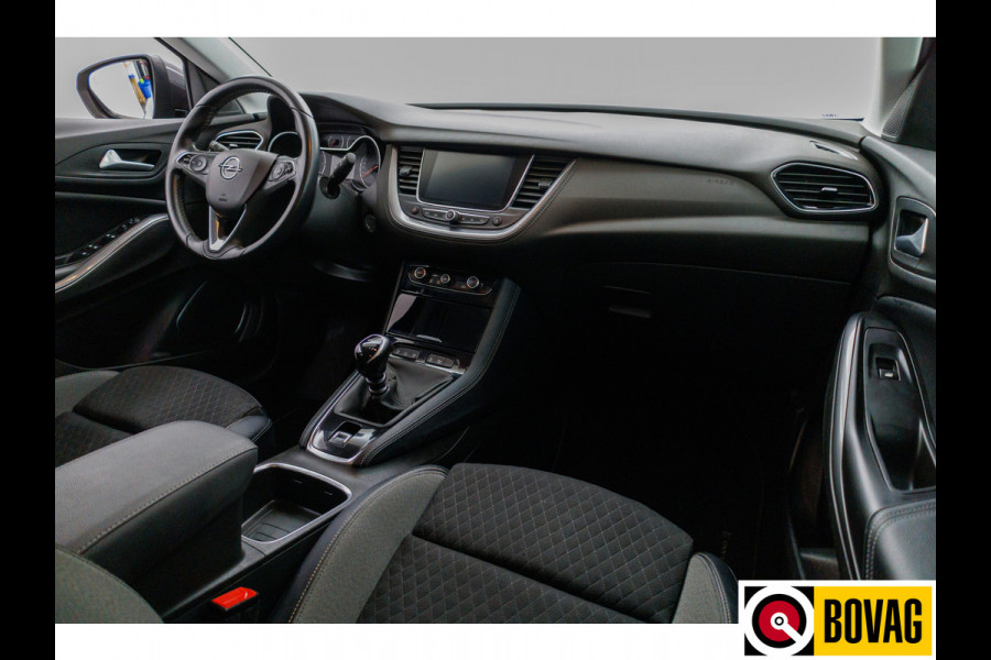 Opel Grandland X 1.2 Turbo Innovation 131 PK | Elec. achterklep | On-star | Cruise | Dodehoek detectie | Confortstoelen | Parkeerhulp, Regensensor, Apple Carplay, Android auto, Navigatie