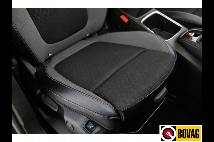 Opel Grandland X 1.2 Turbo Innovation 131 PK | Elec. achterklep | On-star | Cruise | Dodehoek detectie | Confortstoelen | Parkeerhulp, Regensensor, Apple Carplay, Android auto, Navigatie
