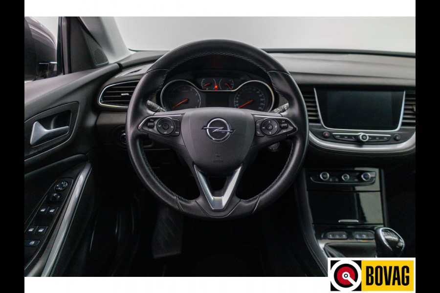 Opel Grandland X 1.2 Turbo Innovation 131 PK | Elec. achterklep | On-star | Cruise | Dodehoek detectie | Confortstoelen | Parkeerhulp, Regensensor, Apple Carplay, Android auto, Navigatie