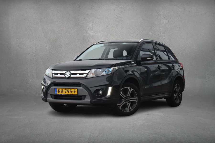 Suzuki Vitara 1.6 High Executive Allgrip | 4X4 | Trekhaak | Pano | Half Leer | Stoelverwarming