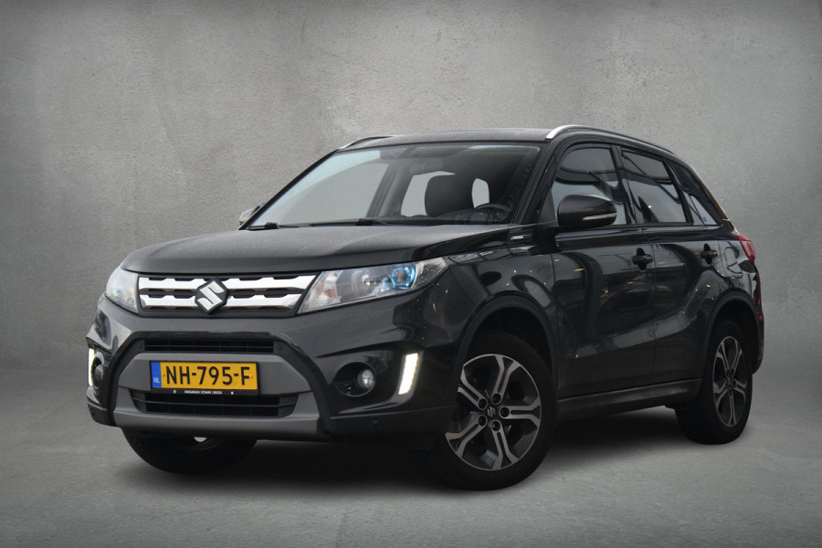 Suzuki Vitara 1.6 High Executive Allgrip | 4X4 | Trekhaak | Pano | Half Leer | Stoelverwarming