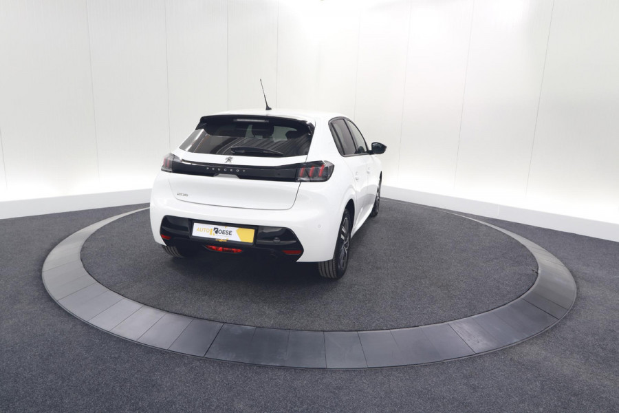 Peugeot 208 PureTech 100 Allure | Adaptieve Cruise Control | Camera | Apple Carplay