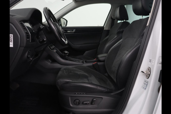 Škoda Kodiaq 1.5 TSI Business Edition Plus | Panoramadak | Trekhaak | Stoelverwarming | Adaptive cruise | Camera | Carplay | Achterbankverwarming | Virtual Cockpit | Keyless | Full LED